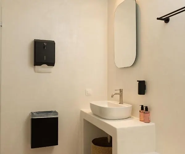 Nostos Serifos Livadi (Serifos)