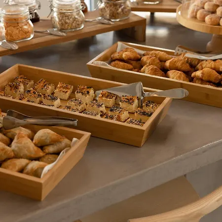 Nostos Serifos * Livadi (Serifos)