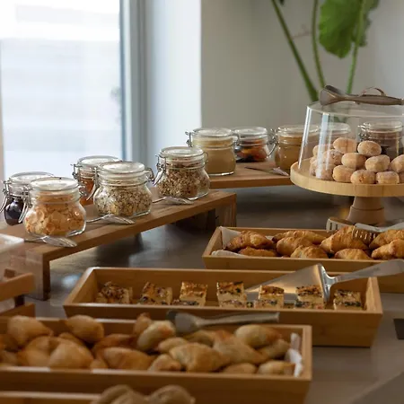 Nōstos Serifos Hotel *